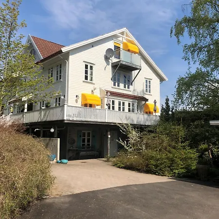 Rorvik アパート Svelvik